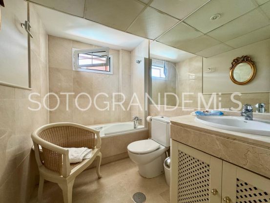 For sale duplex penthouse with 6 bedrooms in Isla Carey, Sotogrande Marina | Holmes Property Sales