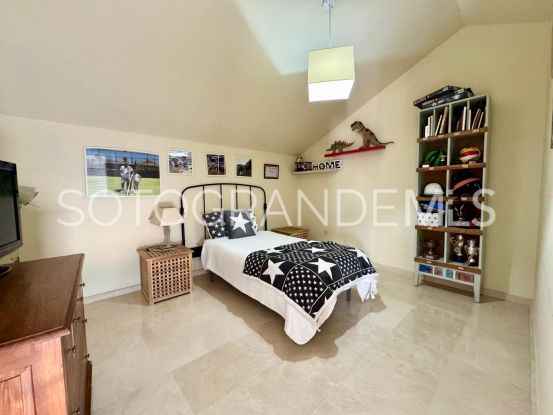 For sale duplex penthouse with 6 bedrooms in Isla Carey, Sotogrande Marina | Holmes Property Sales