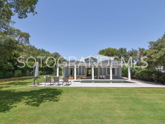 Buy villa with 4 bedrooms in Sotogrande Alto Central | Holmes Property Sales