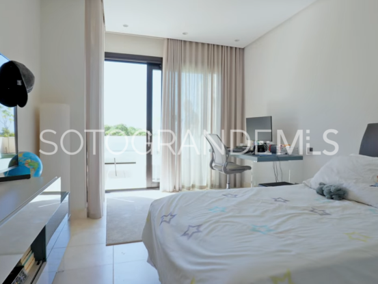 For sale Hacienda de Valderrama triplex | Holmes Property Sales