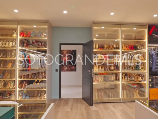 For sale Hacienda de Valderrama triplex | Holmes Property Sales