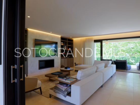 For sale Hacienda de Valderrama triplex | Holmes Property Sales