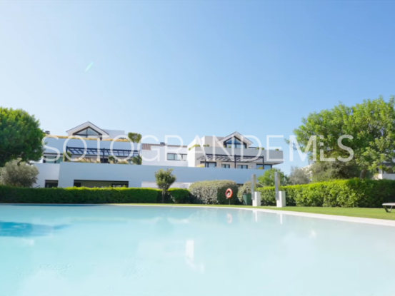 For sale Hacienda de Valderrama triplex | Holmes Property Sales