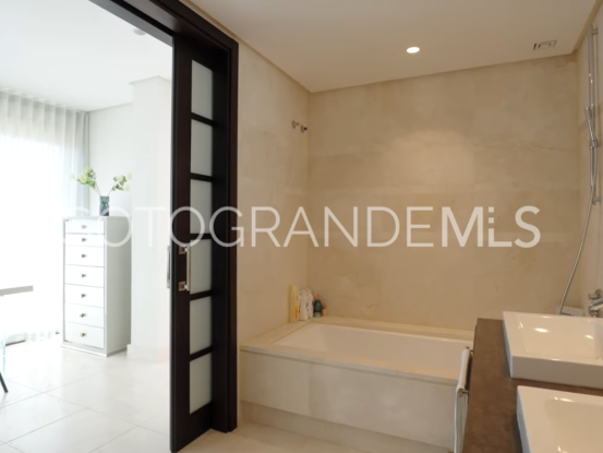 For sale Hacienda de Valderrama triplex | Holmes Property Sales