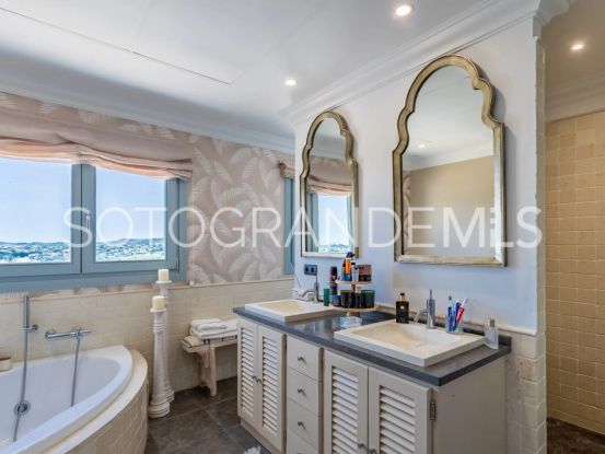 For sale villa in La Reserva with 5 bedrooms | Holmes Property Sales