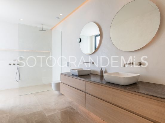 Villa en venta de 6 dormitorios en Almenara, Sotogrande Alto | Holmes Property Sales