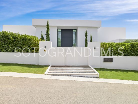 Villa en venta de 6 dormitorios en Almenara, Sotogrande Alto | Holmes Property Sales