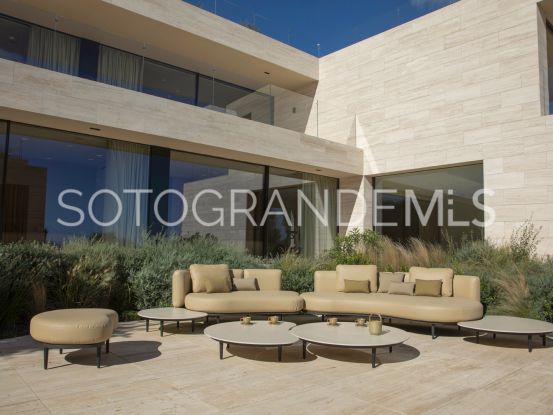 Villa a la venta de 8 dormitorios en La Reserva, Sotogrande | Holmes Property Sales