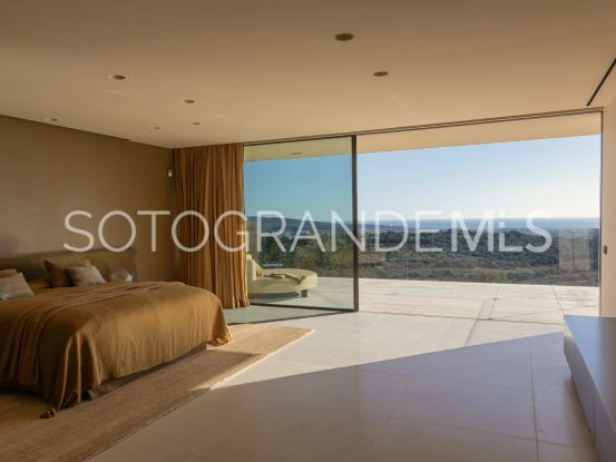 Villa a la venta de 8 dormitorios en La Reserva, Sotogrande | Holmes Property Sales
