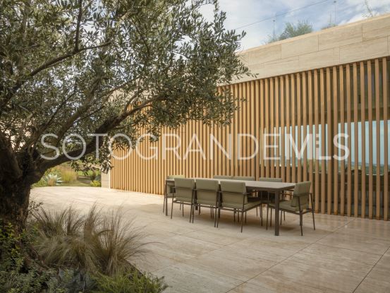 Villa a la venta de 8 dormitorios en La Reserva, Sotogrande | Holmes Property Sales