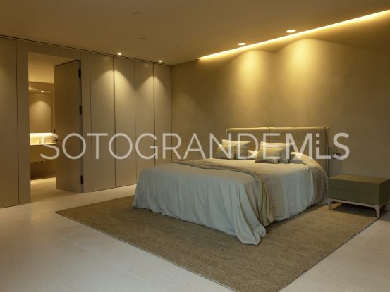 Villa a la venta de 8 dormitorios en La Reserva, Sotogrande | Holmes Property Sales