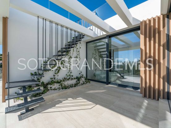 La Reserva 5 bedrooms villa | Holmes Property Sales