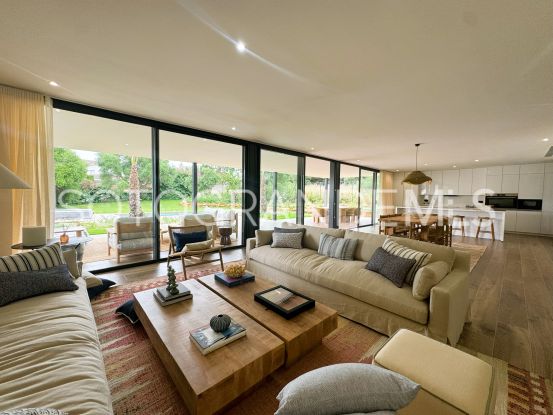 Se vende villa de 6 dormitorios en Sotogrande Costa Central | Holmes Property Sales