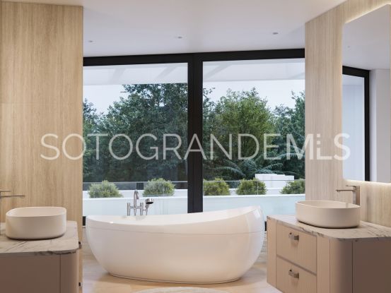 Reyes y Reinas, Sotogrande Costa, villa en venta de 5 dormitorios | Holmes Property Sales