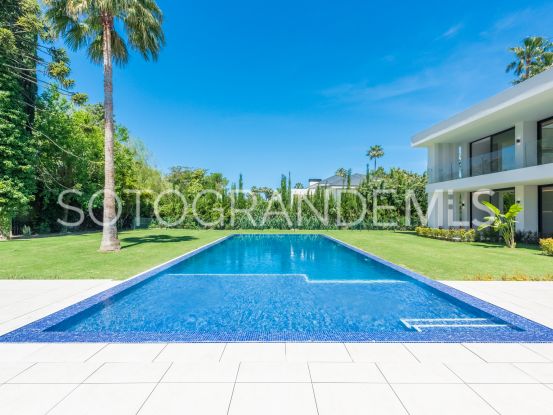 Reyes y Reinas, Sotogrande Costa, villa en venta de 5 dormitorios | Holmes Property Sales