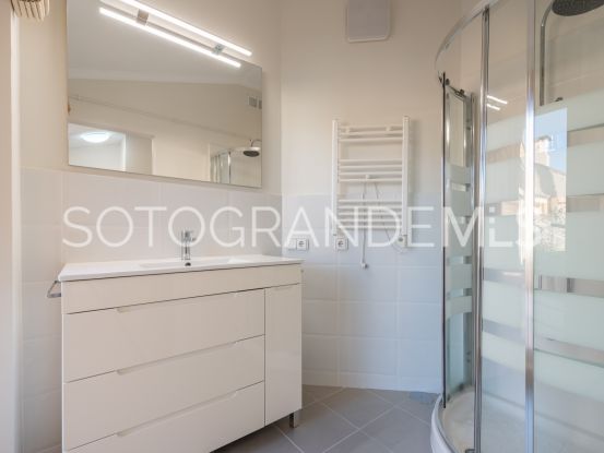 Sotogrande Puerto Deportivo, Ático con 4 dormitorios a la venta | Holmes Property Sales