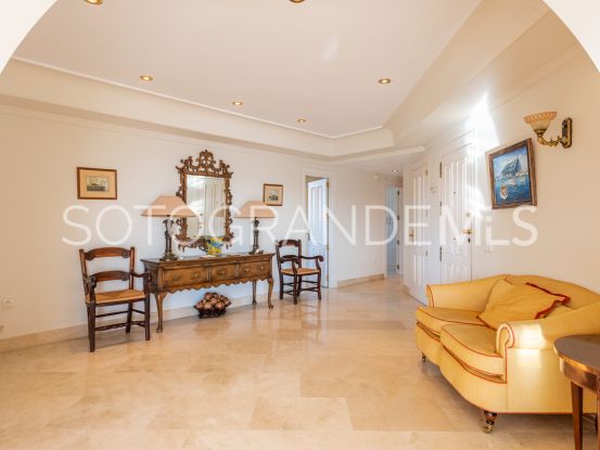 Sotogrande Puerto Deportivo, Ático con 4 dormitorios a la venta | Holmes Property Sales