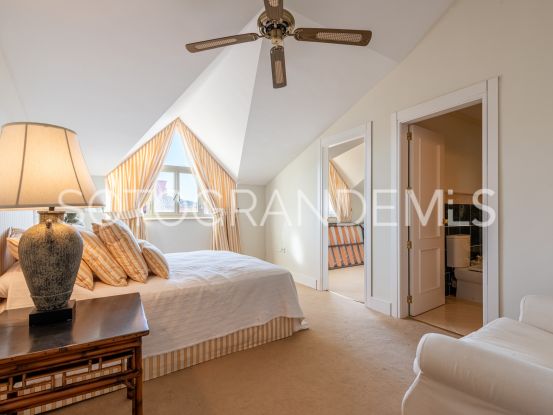 Sotogrande Puerto Deportivo, Ático con 4 dormitorios a la venta | Holmes Property Sales