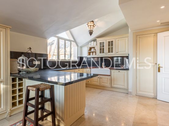 Sotogrande Puerto Deportivo, Ático con 4 dormitorios a la venta | Holmes Property Sales