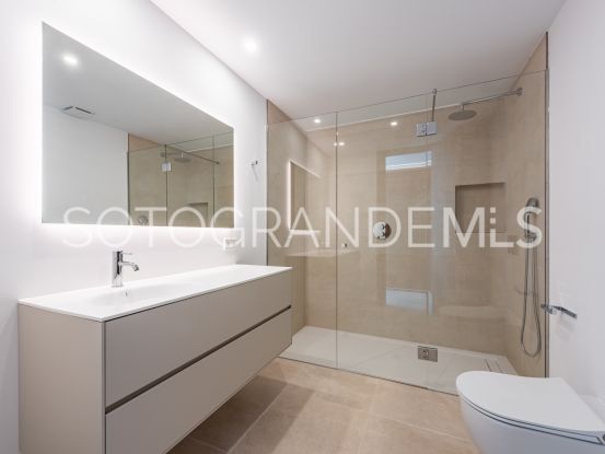 Comprar villa en Sotogrande Alto Central con 7 dormitorios | Holmes Property Sales