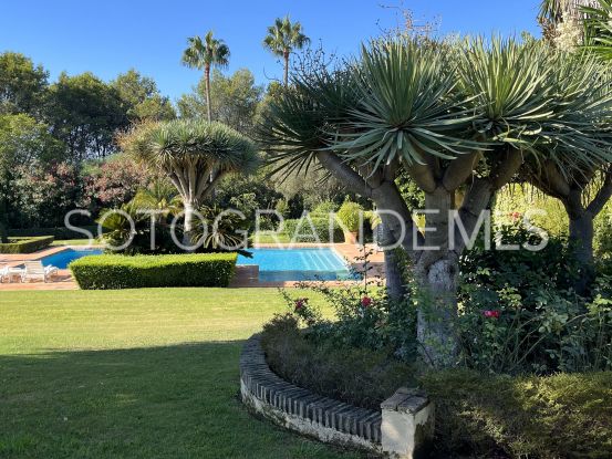 Buy villa in Valderrama Golf, Sotogrande Alto | Holmes Property Sales