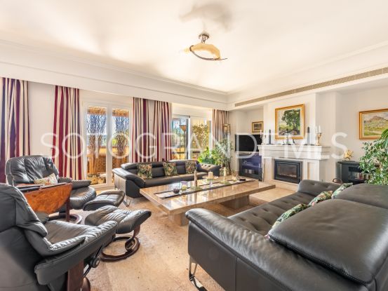 Comprar atico duplex en Valgrande de 4 dormitorios | Holmes Property Sales