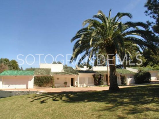 For sale Sotogrande Costa Central villa with 4 bedrooms | Holmes Property Sales
