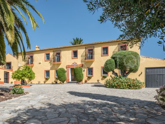 Guadiaro finca with 7 bedrooms | Holmes Property Sales