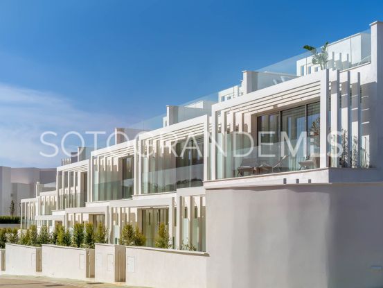 La Reserva, Sotogrande, adosado de 3 dormitorios en venta | Holmes Property Sales