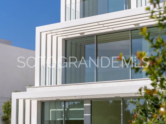 La Reserva, Sotogrande, adosado de 3 dormitorios en venta | Holmes Property Sales