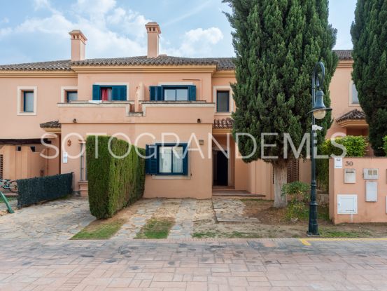 Adosado con 4 dormitorios en El Casar Floresta, Sotogrande Costa | Holmes Property Sales