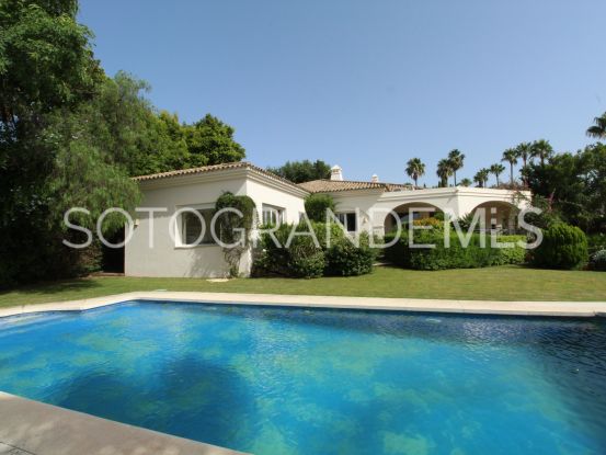 Se vende villa en Zona F | Holmes Property Sales