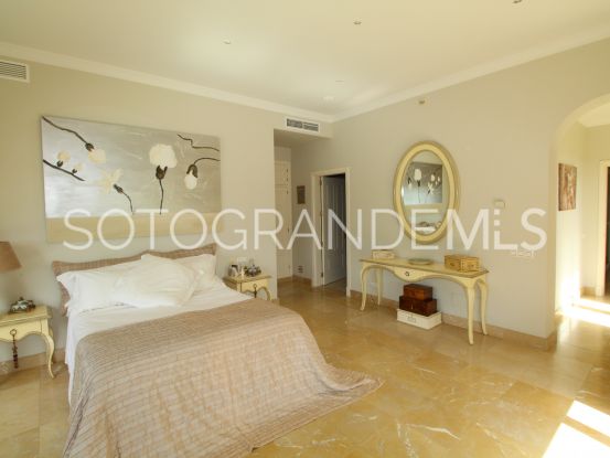 Se vende villa en Zona F | Holmes Property Sales
