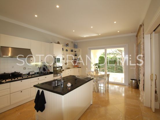 Se vende villa en Zona F | Holmes Property Sales