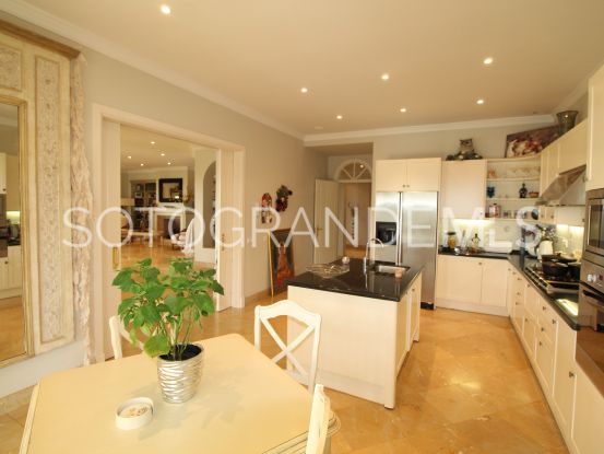 Se vende villa en Zona F | Holmes Property Sales