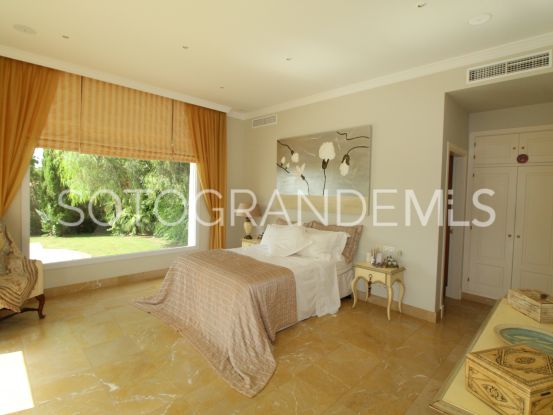 Se vende villa en Zona F | Holmes Property Sales
