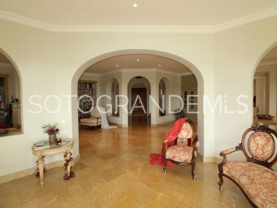 Se vende villa en Zona F | Holmes Property Sales