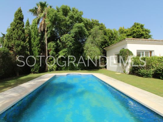 Se vende villa en Zona F | Holmes Property Sales