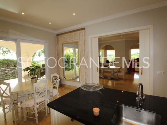 Se vende villa en Zona F | Holmes Property Sales