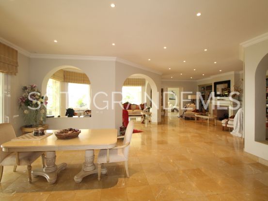 Se vende villa en Zona F | Holmes Property Sales