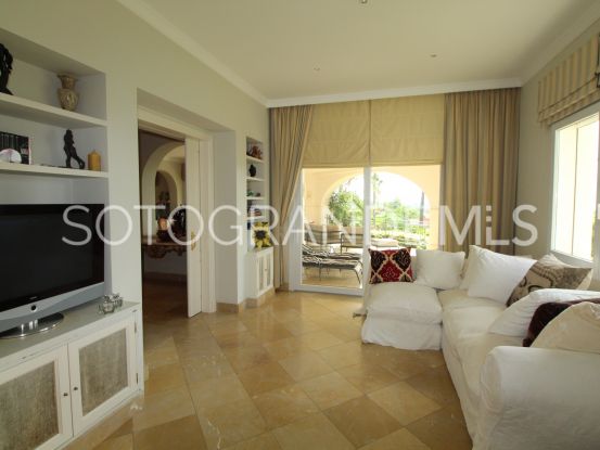 Se vende villa en Zona F | Holmes Property Sales
