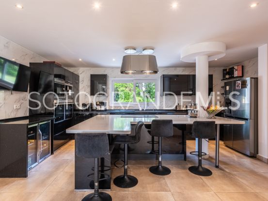 Villa de 5 dormitorios a la venta en Sotogrande Costa Central | Holmes Property Sales