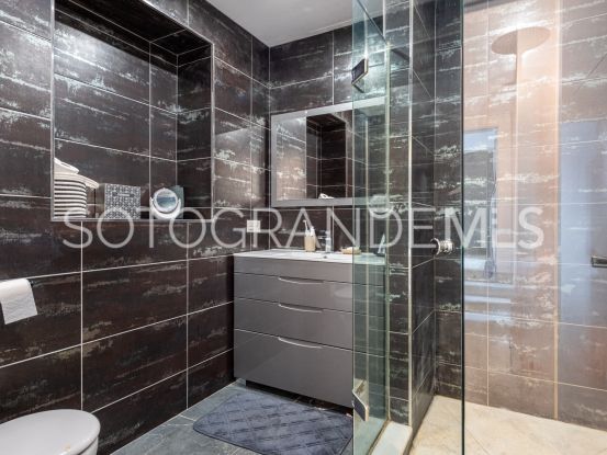 Villa de 5 dormitorios a la venta en Sotogrande Costa Central | Holmes Property Sales