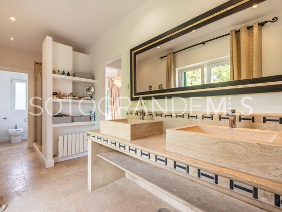 Villa de 5 dormitorios a la venta en Sotogrande Costa Central | Holmes Property Sales