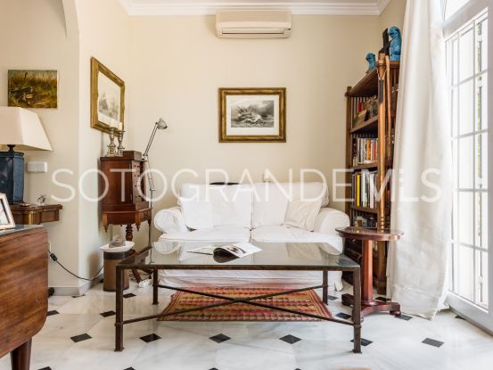 Villa en venta de 5 dormitorios en Sotogrande Alto Central | Holmes Property Sales