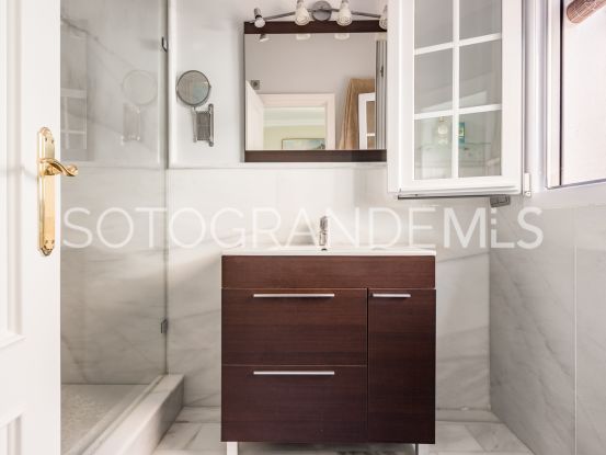 Villa en venta de 5 dormitorios en Sotogrande Alto Central | Holmes Property Sales