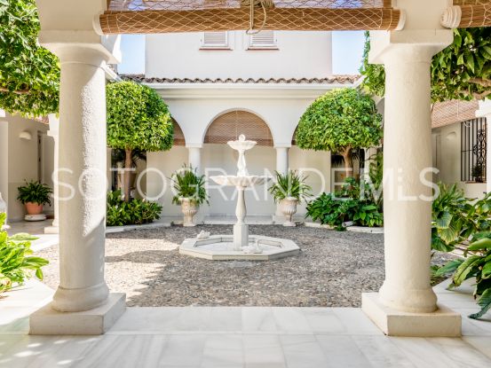 Villa en venta de 5 dormitorios en Sotogrande Alto Central | Holmes Property Sales
