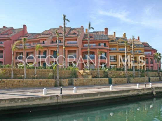 Se vende apartamento con 2 dormitorios en Ribera del Obispo, Sotogrande | Holmes Property Sales