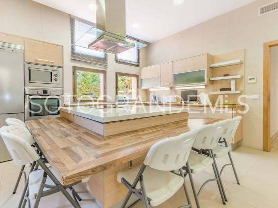 Sotogrande Costa Central, villa con 5 dormitorios en venta | Holmes Property Sales