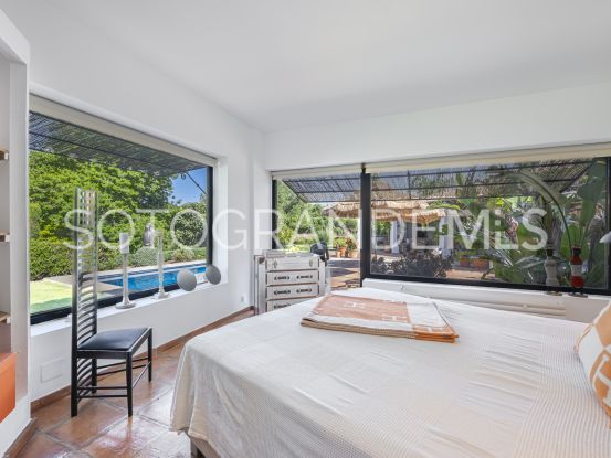 For sale villa with 6 bedrooms in Sotogrande Alto Central | Holmes Property Sales